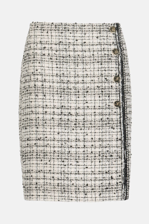 Skirt (Tribunale)