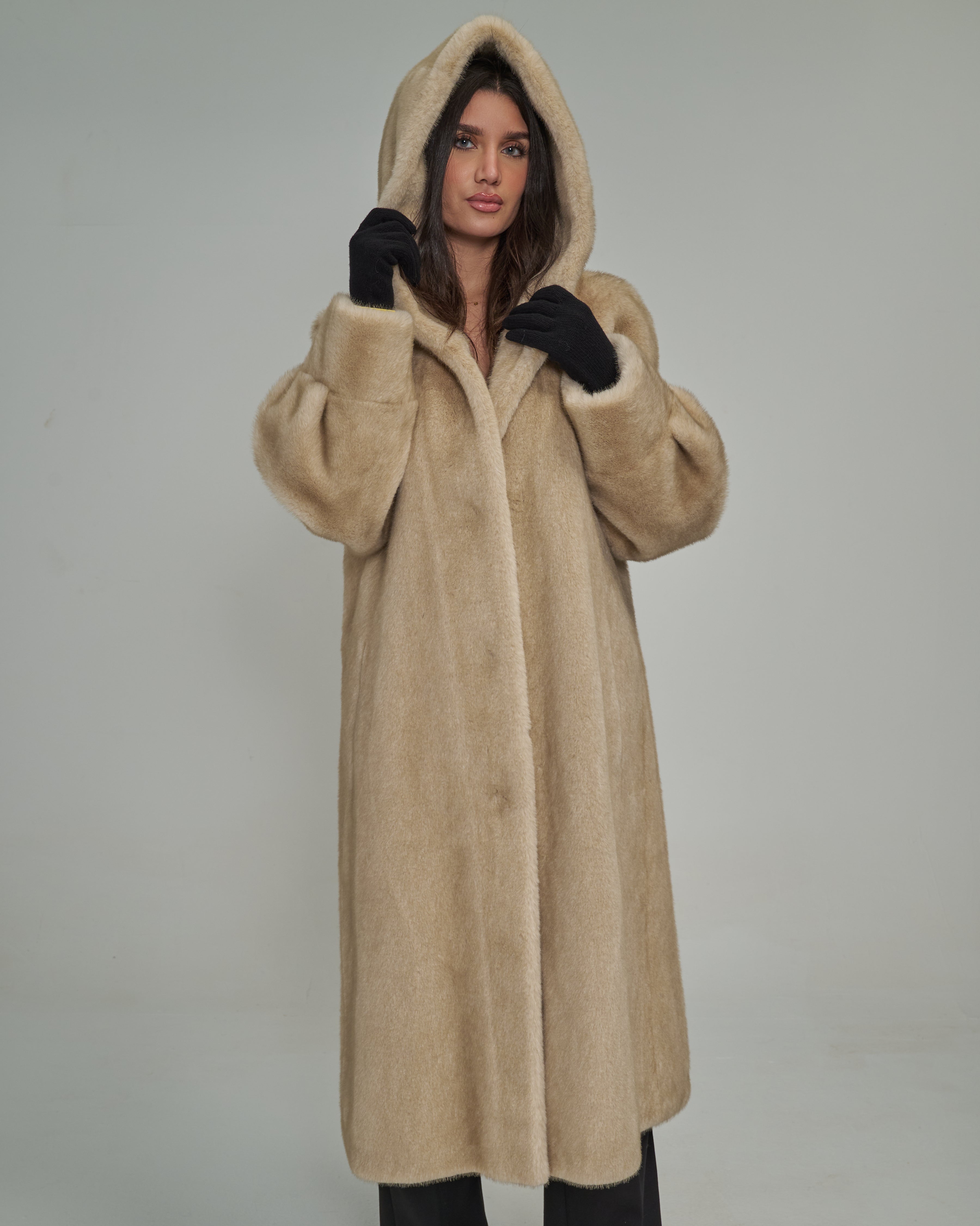 Coat- (Savelli Beige)