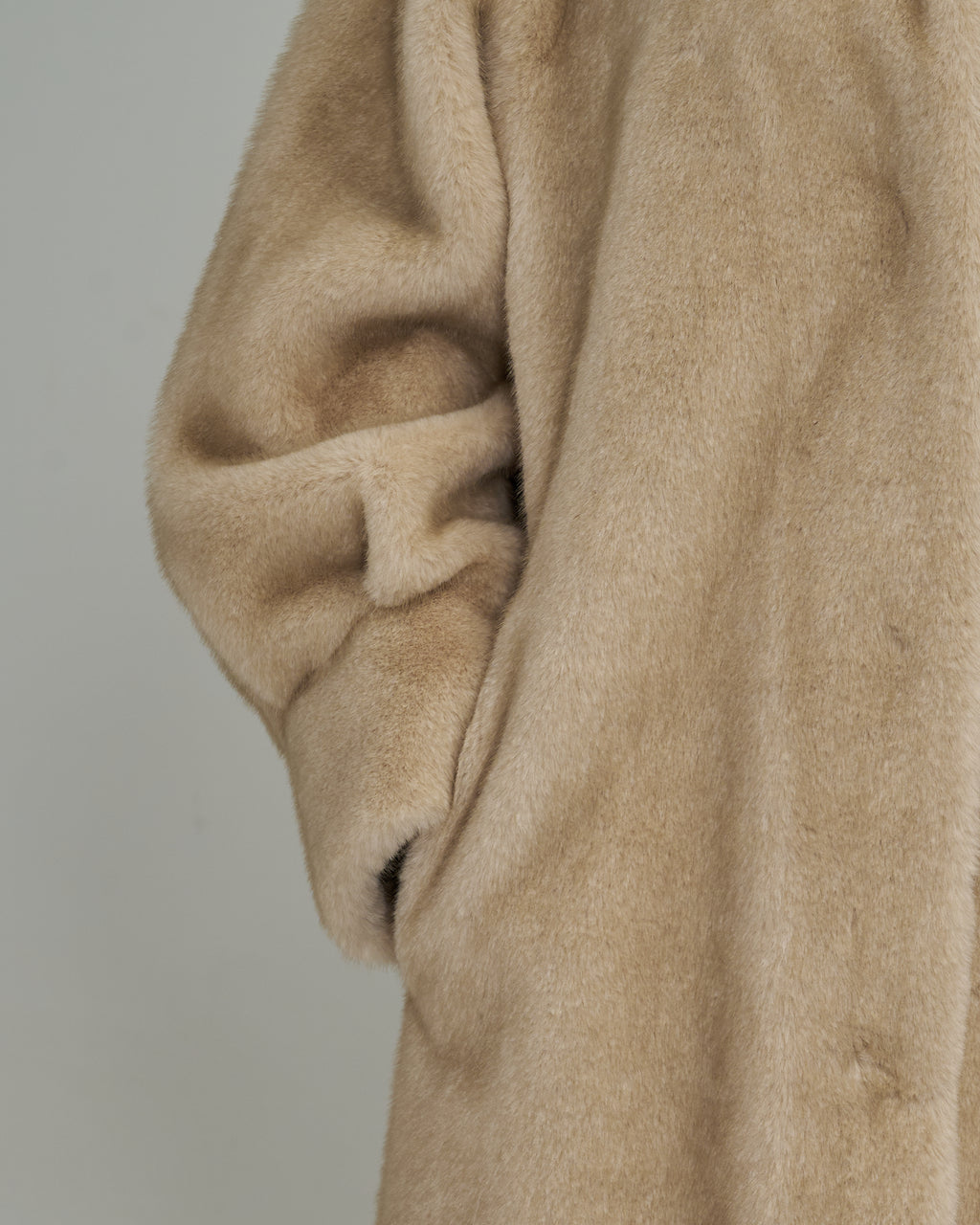 Coat- (Savelli Beige)